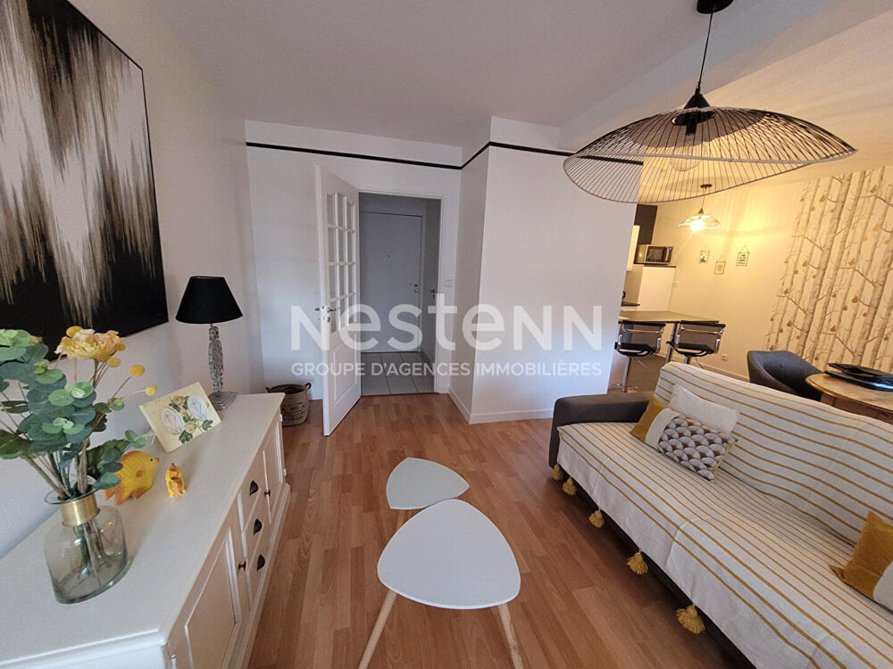 Location Appartement A louer à Vannes Centre, Superbe appartement Type 2 Meublé de 42m² avec Garage et Terrasse de 32 m² Vannes