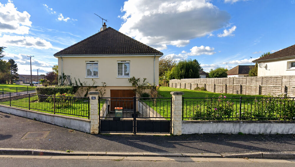 Maison 5 pièces à vendre à Chatillon sur Indre - 99 200