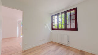  Appartement à louer 2 pièces 27 m²