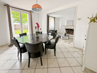  Maison  vendre 7 pices 160 m