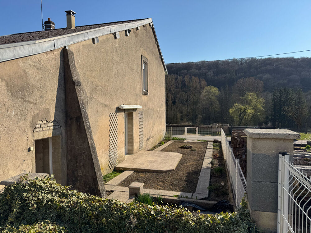 Vente Maison MAISON INDIVIDUELLE - 4 CHAMBRES -  JARDIN - GARAGE - MOUILLY Mouilly