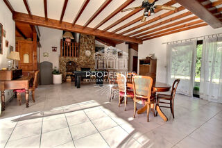  Maison à vendre 8 pièces 212 m²