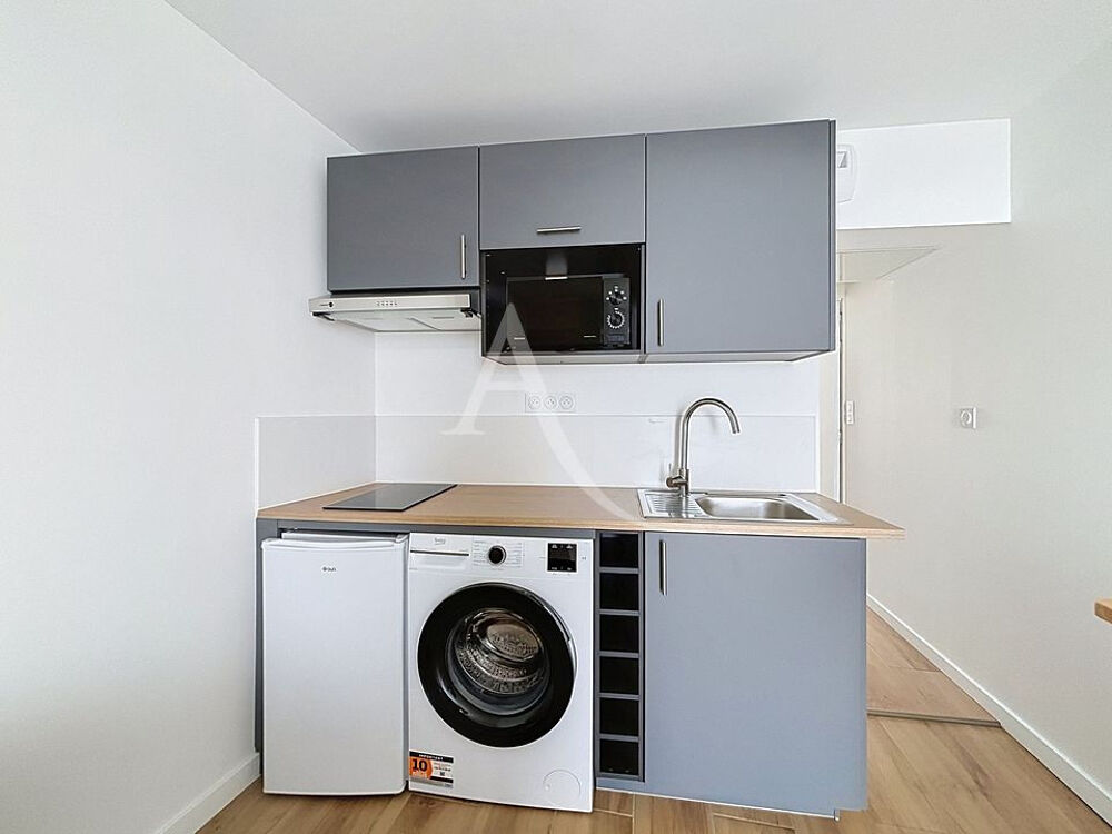 Location Appartement APPARTEMENT T2 ENTIEREMENT RENOVE MEUBLE - DISPONIBLE DE SUITE Angers