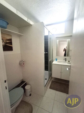  Appartement à louer 1 pièce 27 m²