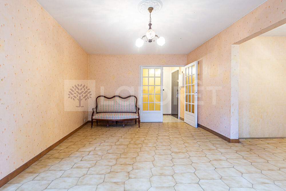 AGENCE IMMOBILIERE LAFORET - ANNECY - SEYNOD - "GAZEBO" - APPARTEMENT T4 de 81,93m² - BALCON EXPOSE SUD - CAVE - TRAVERSANT