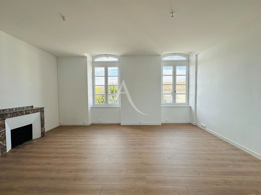 APPARTEMENT 2 CHAMBRES ENTIEREMENT RENOVE A BRAM
