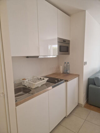  Appartement à louer 1 pièce 25 m²