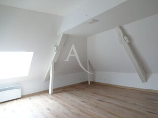  Appartement à louer 3 pièces 60 m²