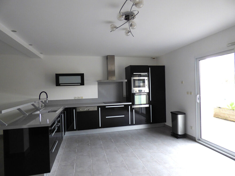 MAISON 4 pièces 110 m²