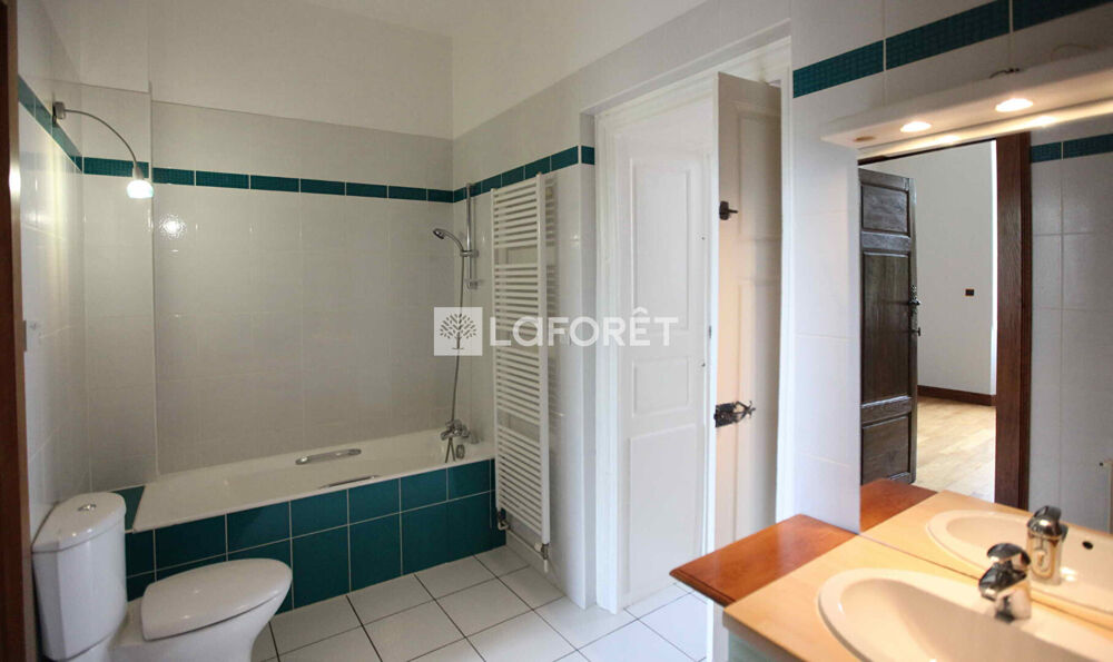 Location Appartement Appartement Neufchateau 5 pièce(s) 164.56 m2 Neufchateau