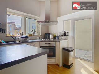  Appartement à louer 3 pièces 66 m²