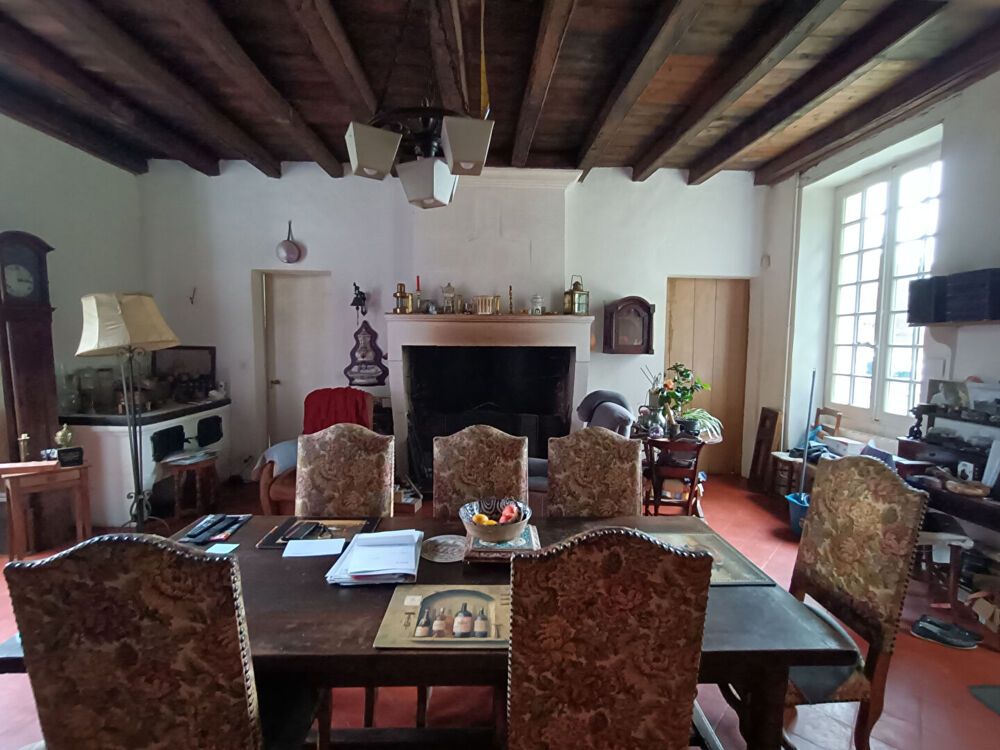 Vente Maison Maison de Ma�tre sur 2 hectares ? Saint-Pierre-la-Noue Saint pierre la noue