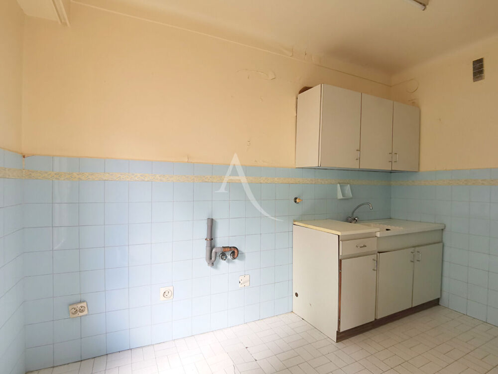 Vente Appartement PROCHE GORBELLA : APPARTEMENT TYPE F1 AU 2EME ETAGE Nice