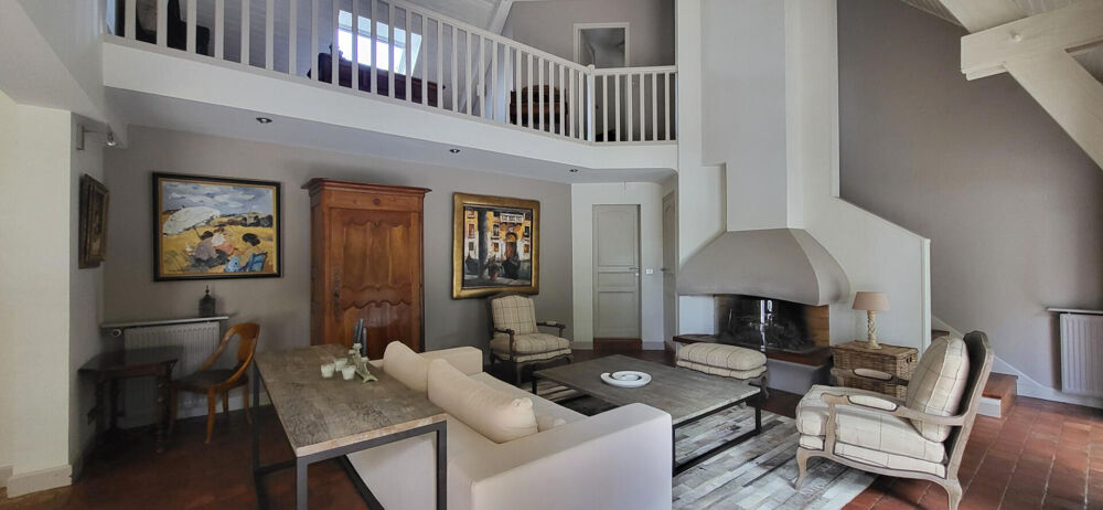 Vente Maison Maison  9 pièce(s) 205 m2 Sautron