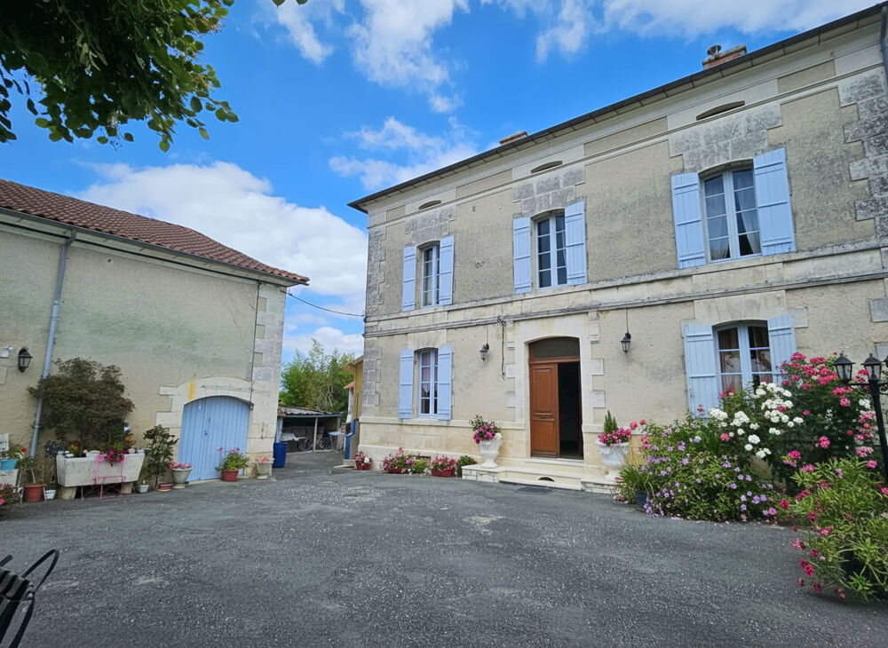 Vente Maison MAISON DE CHARME AU COEUR D'UN HAMEAU CALME & BEAUX VOLUMES Riberac