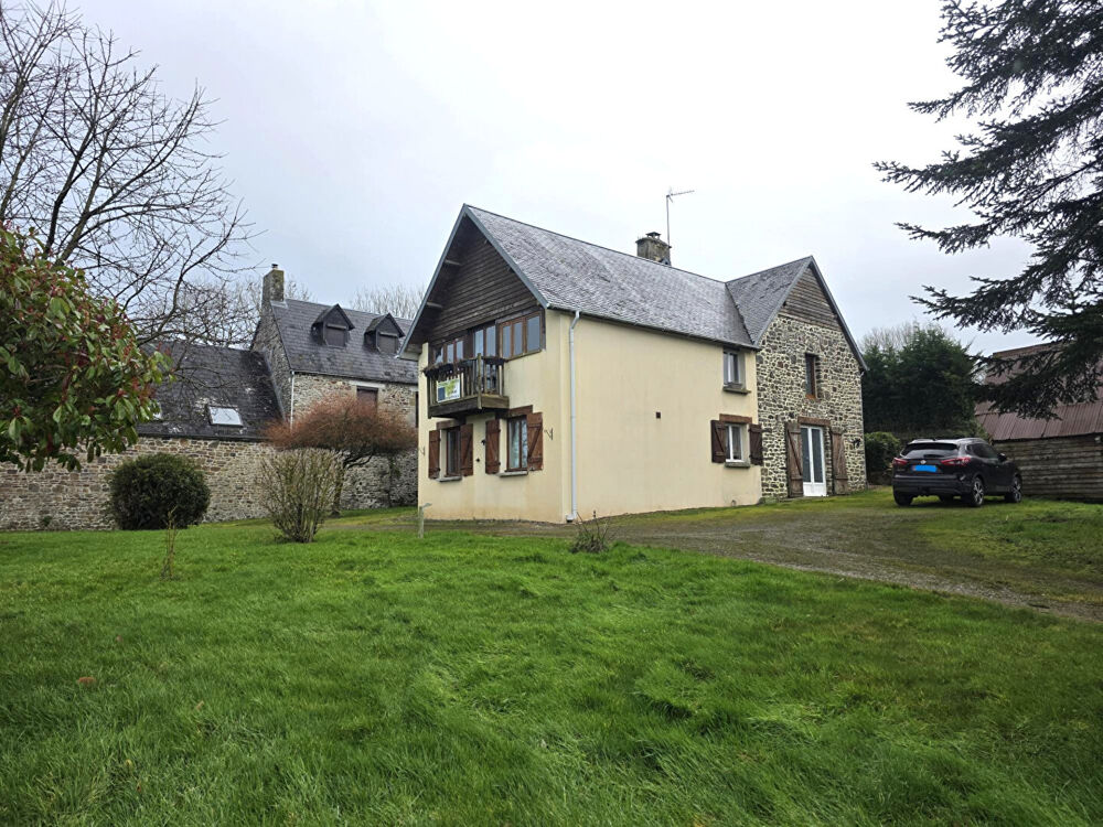 Vente Maison Ancien corps de ferme 197 m2, 9500 m2 de terrain. Montaigu les bois