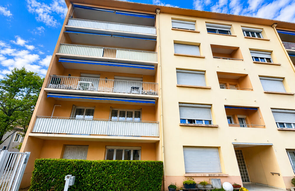 Appartement 3 pièces 79 m² · à Valence · 79 m² · 152 000 €