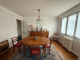  Immeuble � vendre 13 pi�ces 310 m�