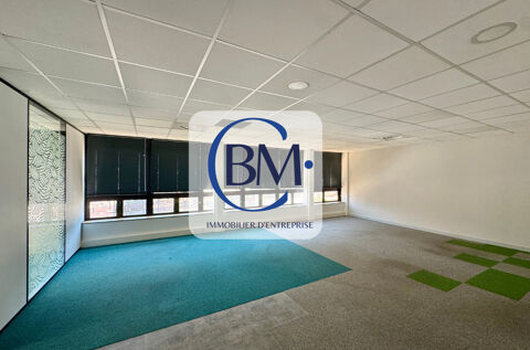   À LOUER - BUREAUX DE 108 m² AVEC 4 PARKINGS - TOULOUSE JOLIMONT 
