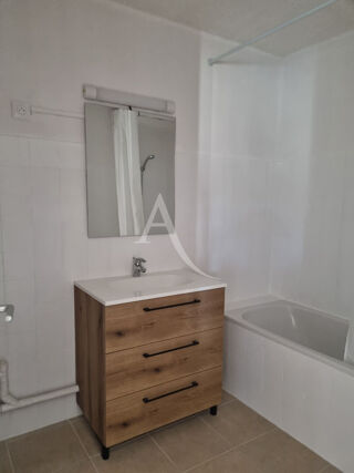  Appartement � louer 3 pi�ces 71 m�