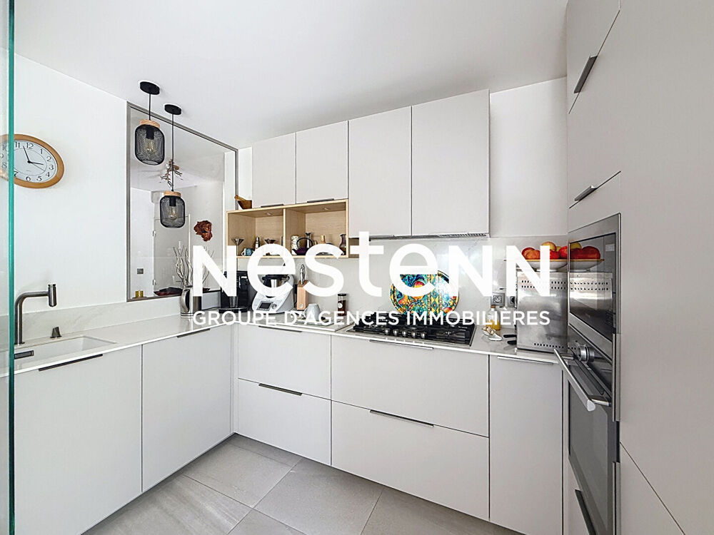 Vente Appartement Grand Appartement d'exception T4 pièces 3 chambres avec Grande terrasse dans une petite copropriété Secteur Eglise - 69500 BRON Bron
