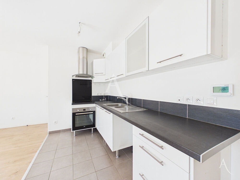 Hem - Appartement T3 de 71.67m² - Dernier étage - Balcon Sud-Est - 2 Stationnements