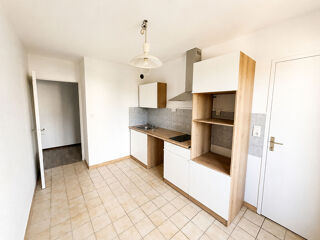  Appartement à louer 2 pièces 59 m²