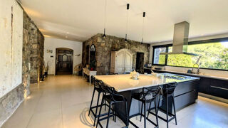  Maison à vendre 8 pièces 266 m²