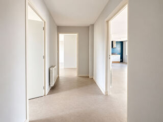  Appartement à vendre 4 pièces 77 m²
