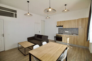  Appartement à louer 1 pièce 36 m²