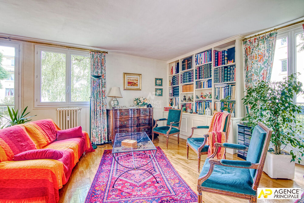 à vendre  Appartement Versailles (78000)