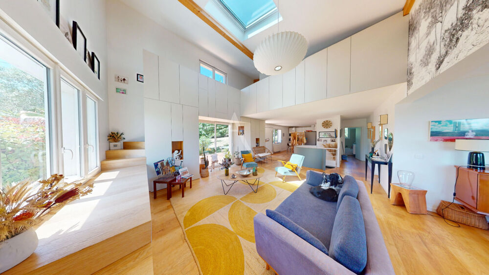 Vente Maison Maison 8 pièces de 200m² Montrabe