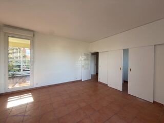  Appartement à louer 2 pièces 51 m²