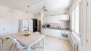  Immeuble à vendre 3 pièces 110 m²