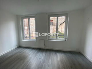  Appartement à louer 2 pièces 42 m²