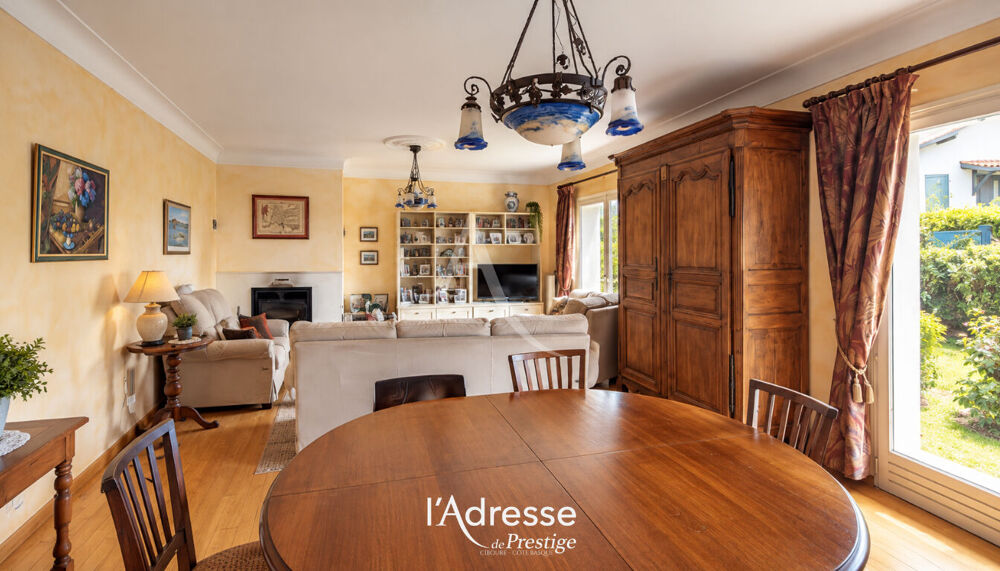 Vente Maison Maison Ciboure 12 pièce(s) 203 m2 Ciboure