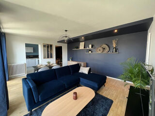  Appartement à louer 4 pièces 11 m²