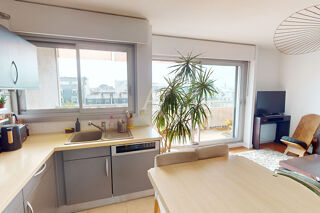  Appartement � vendre 3 pi�ces 77 m�