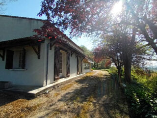  Maison  vendre 7 pices 230 m