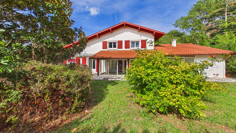 Maison Ahetze 6 pièce(s) 0191 m2