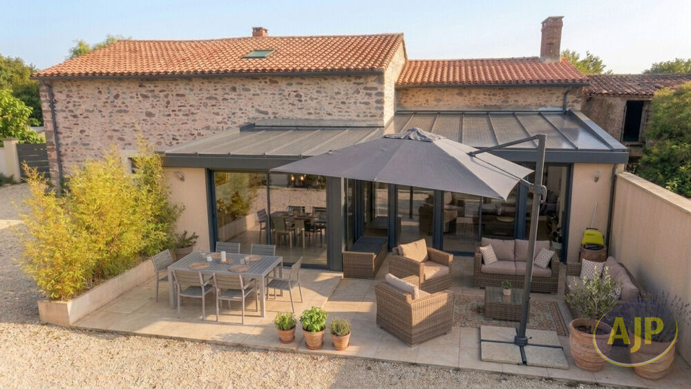 Vente Maison Legé - Ancienne grange rénovée Lege