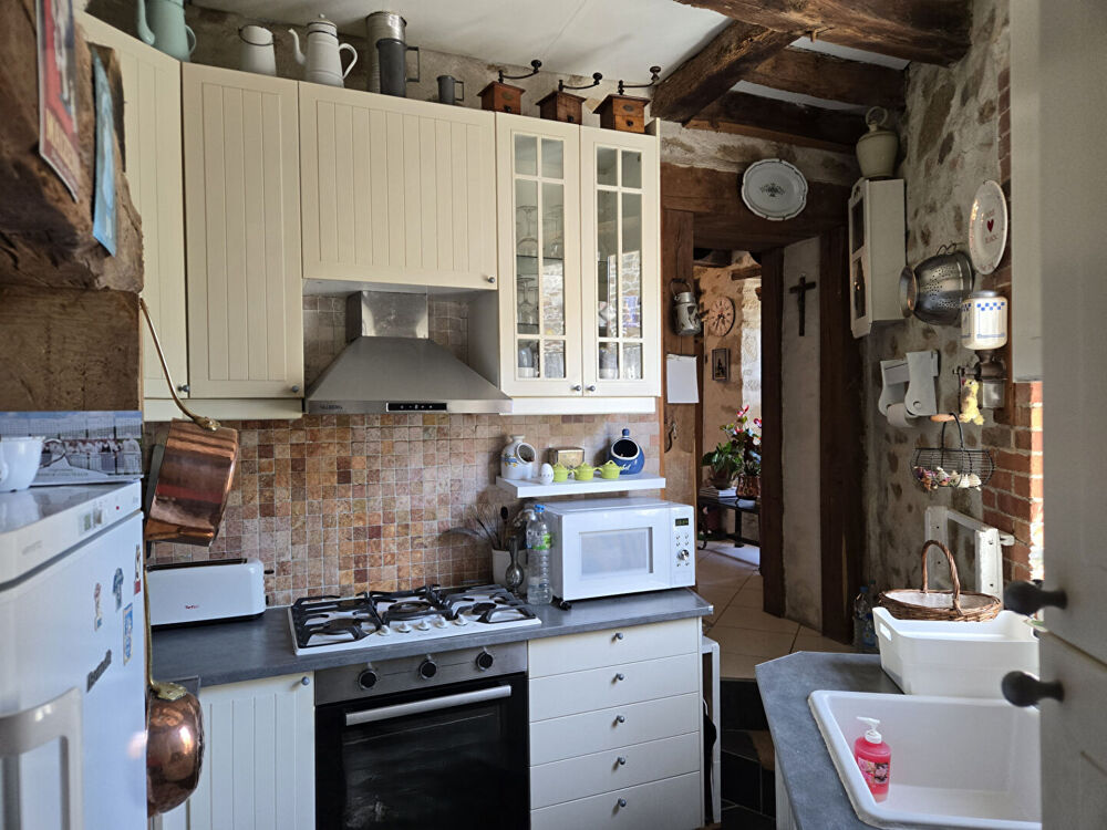 Vente Maison HAUTE VIENNE : Charmante grange rénovée, pleine de caractère, avec 3 chambres, située dans un hameau calme près de la ville hist Blanzac