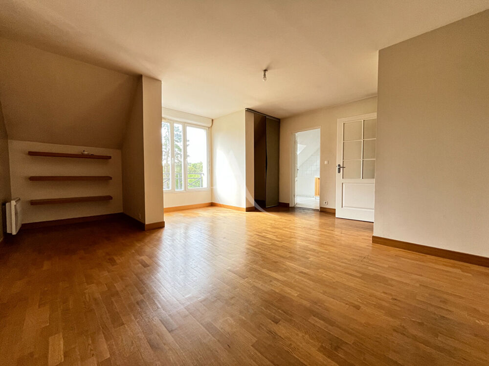 Vente Appartement Centre ville Dourdan 4 pice(s) 83 m2 Dourdan