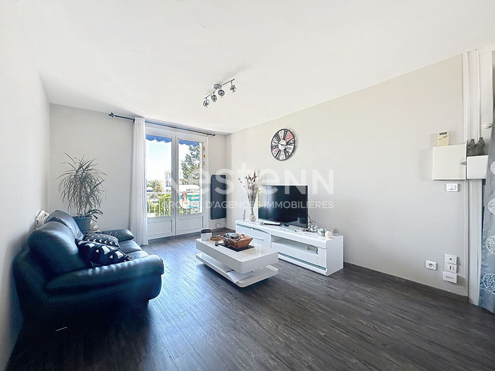 Vente Appartement Appartement 3 pièces 2 chambres avec balcon, cave et garage - 69500 BRON Bron