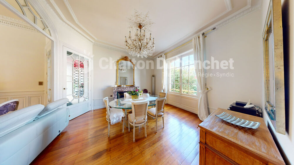 LE COTEAU - Maison de 300 m²