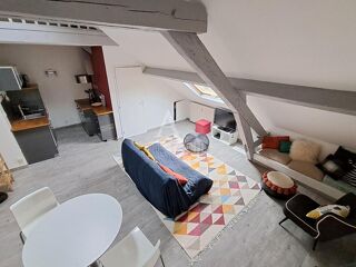  Appartement à louer 2 pièces 33 m²
