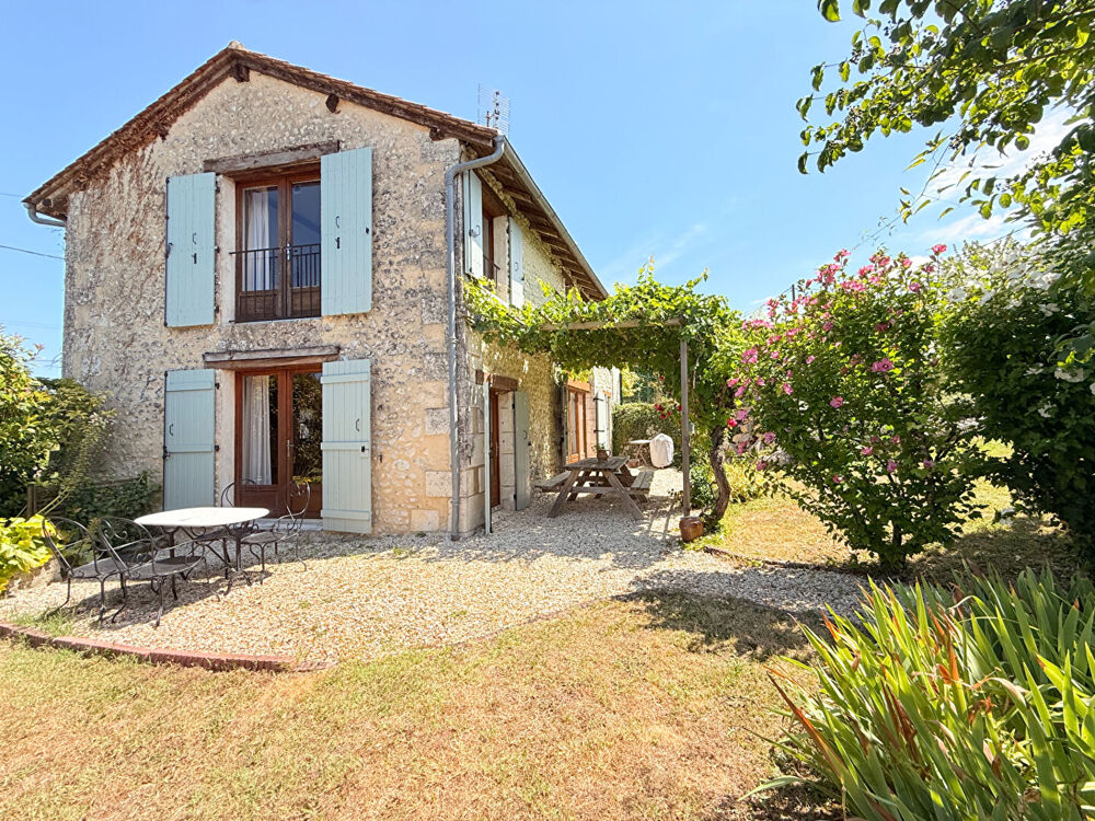 MAISON DE VILLAGE