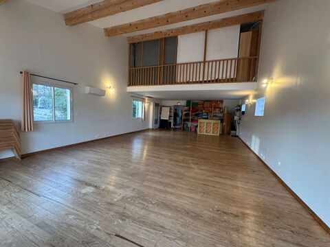 Limoux 5 pi&egrave;ce(s) 199 m2 avec grande pi&egrave;ce de r&eacute;ception de 70 m2 184900 11300 Limoux