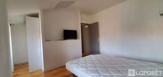  Appartement à louer 3 pièces 56 m²