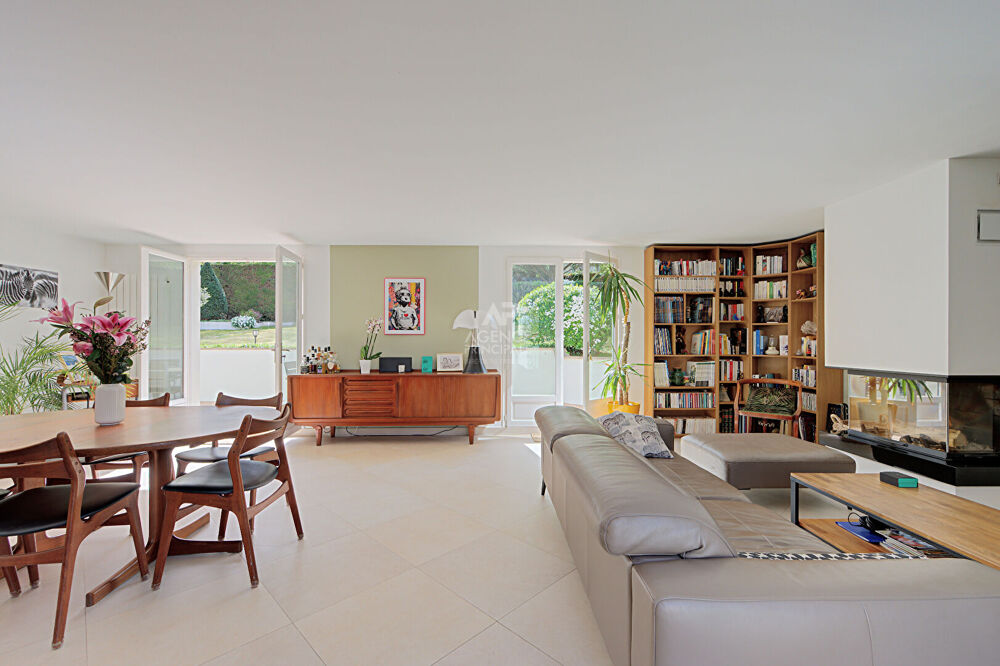 Maison Saint Germain En Laye 6 pièce(s) 130 m2